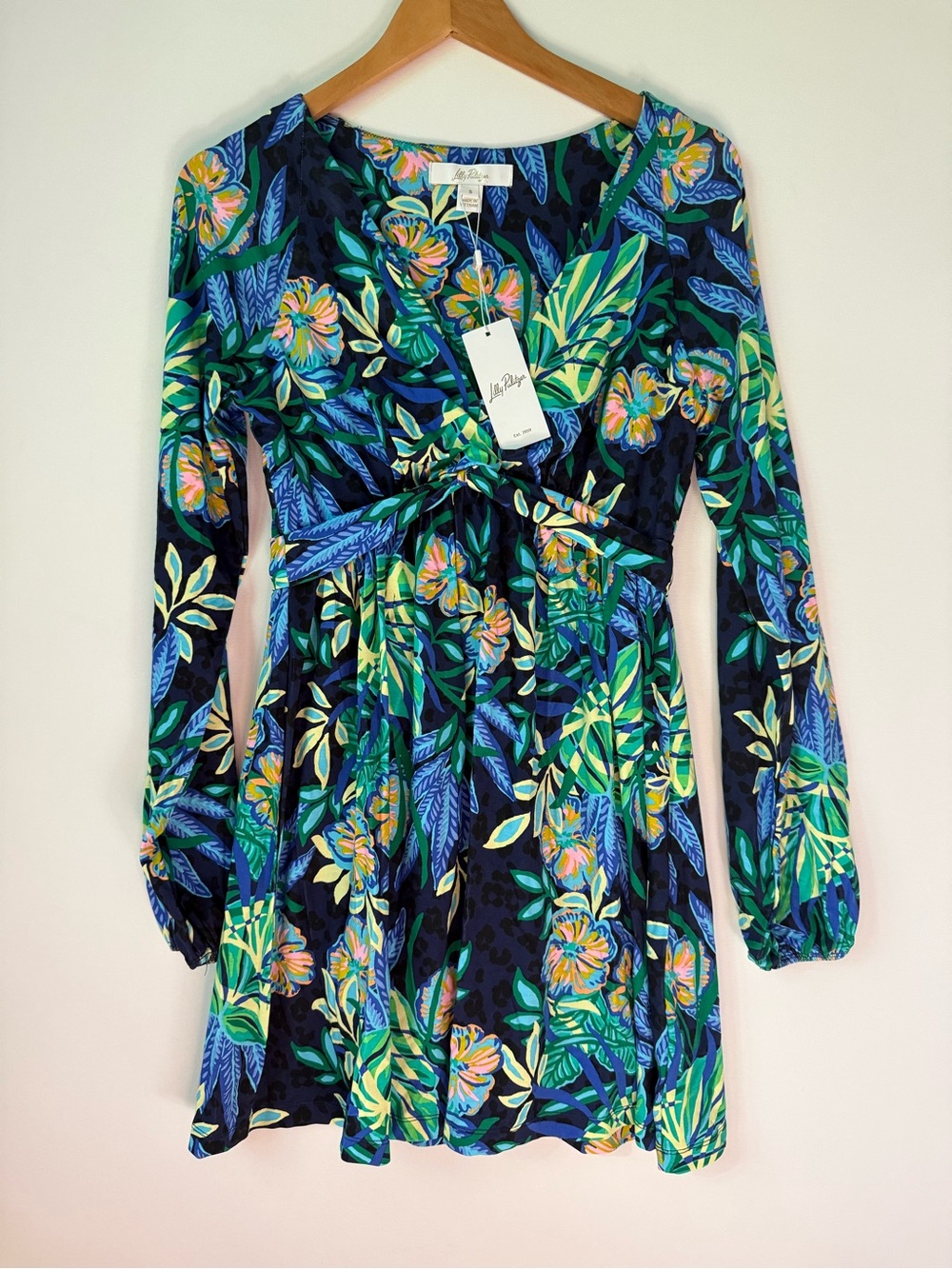 Lilly Pulitzer Navy Blue Tropical Floral Long Sleeve Romper size S